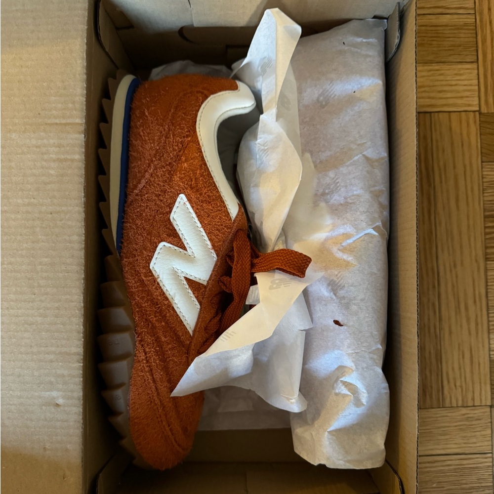 NIB New Balance RC30s in Rust
